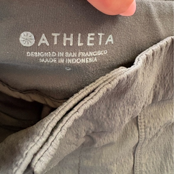 Athleta Trekkie Hiking Shorts size 0 Women's color gray preloved without flaws - Picture 7 of 8